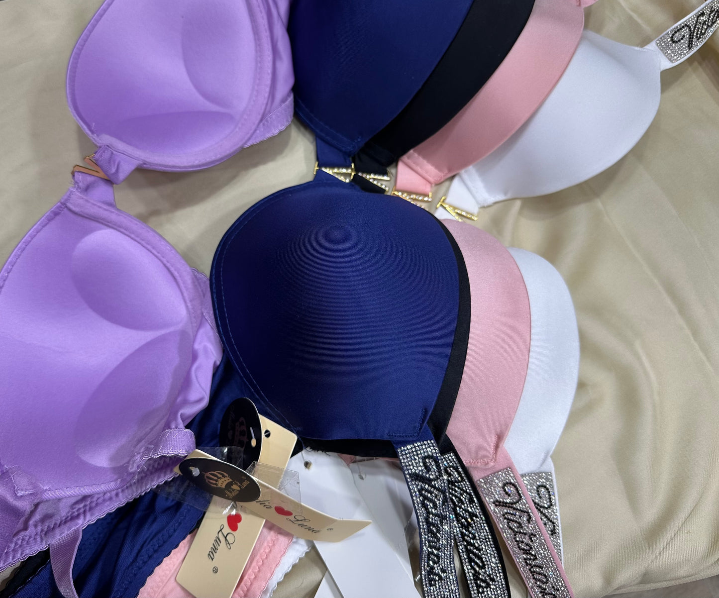 (Ramadan Sale)VICTORIA SECRET SET