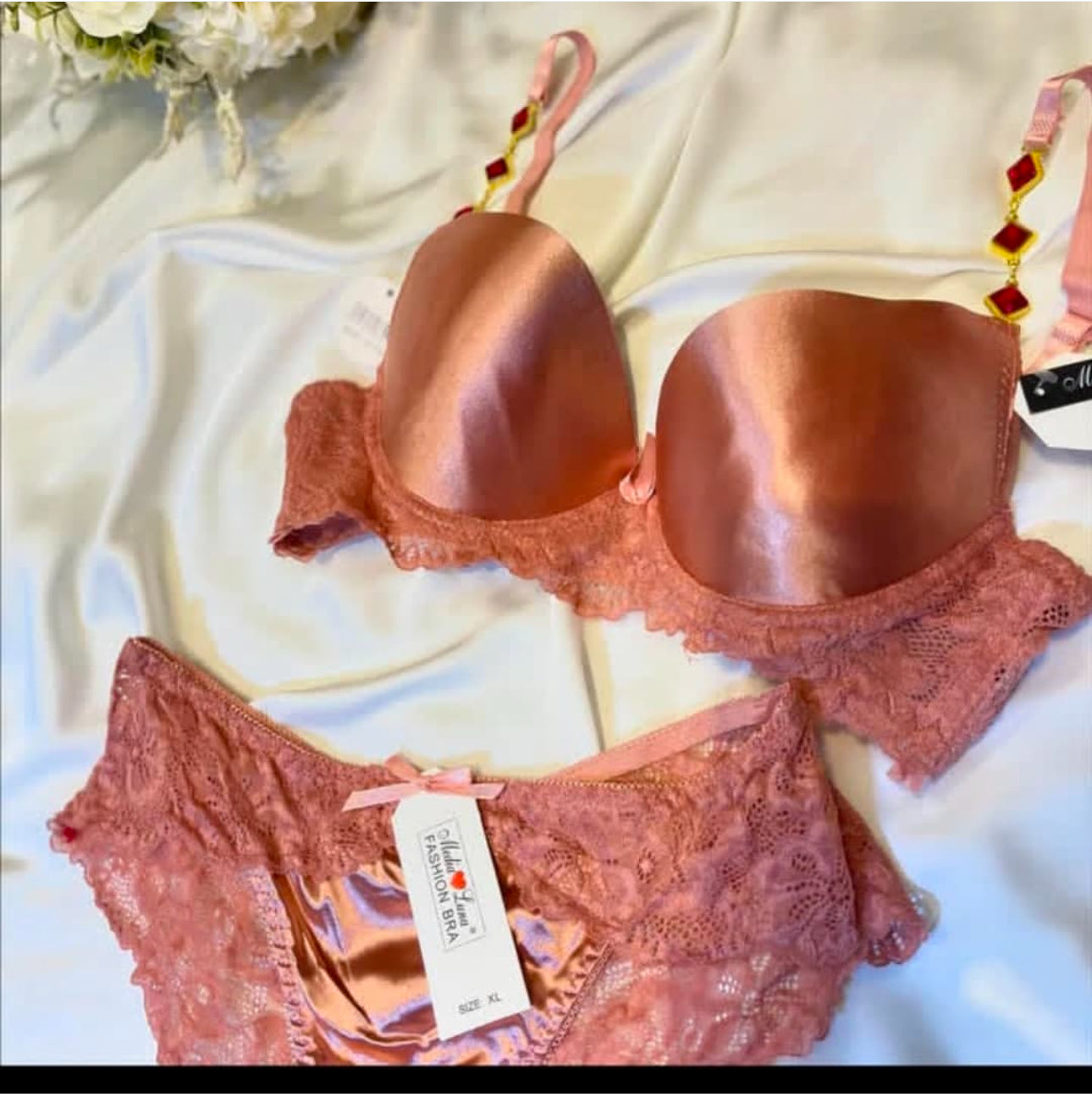 (5050Sale ) Silk push-up padded wire Bridal Set