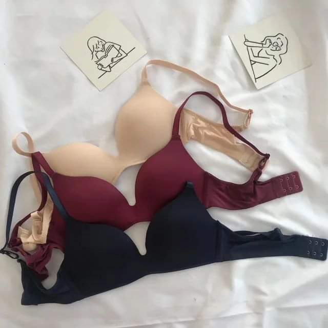 Women Smart Pushup Bra With Light Pad Soft And Plane Cup