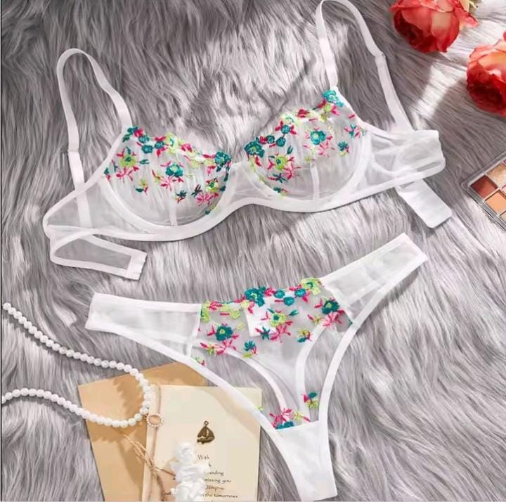 FLORAL WIRE BRA SET