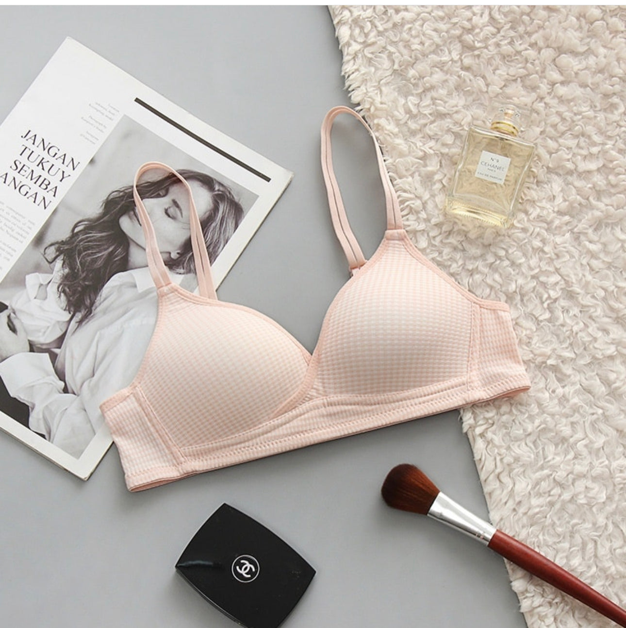 SOFT PADDED WIRELESS Bra